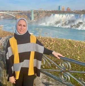 Meet your Posher, Heba